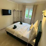 Cellinis Appartement *