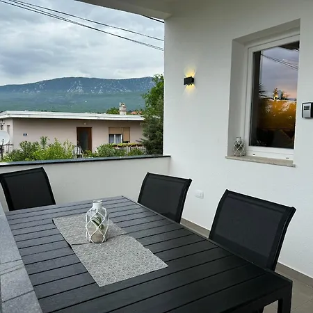Apartman Cellinis Jadranovo