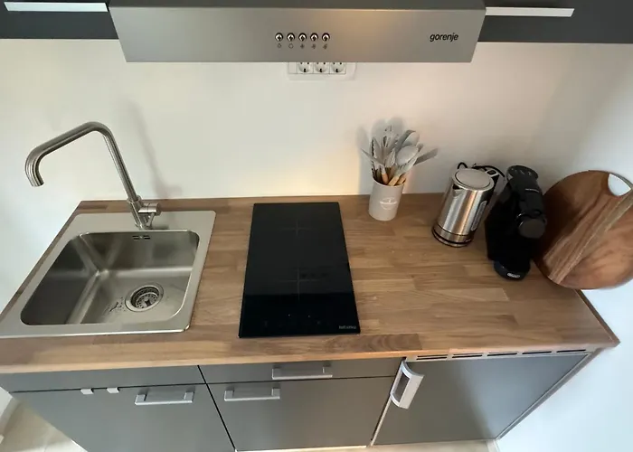 Cellinis Apartment